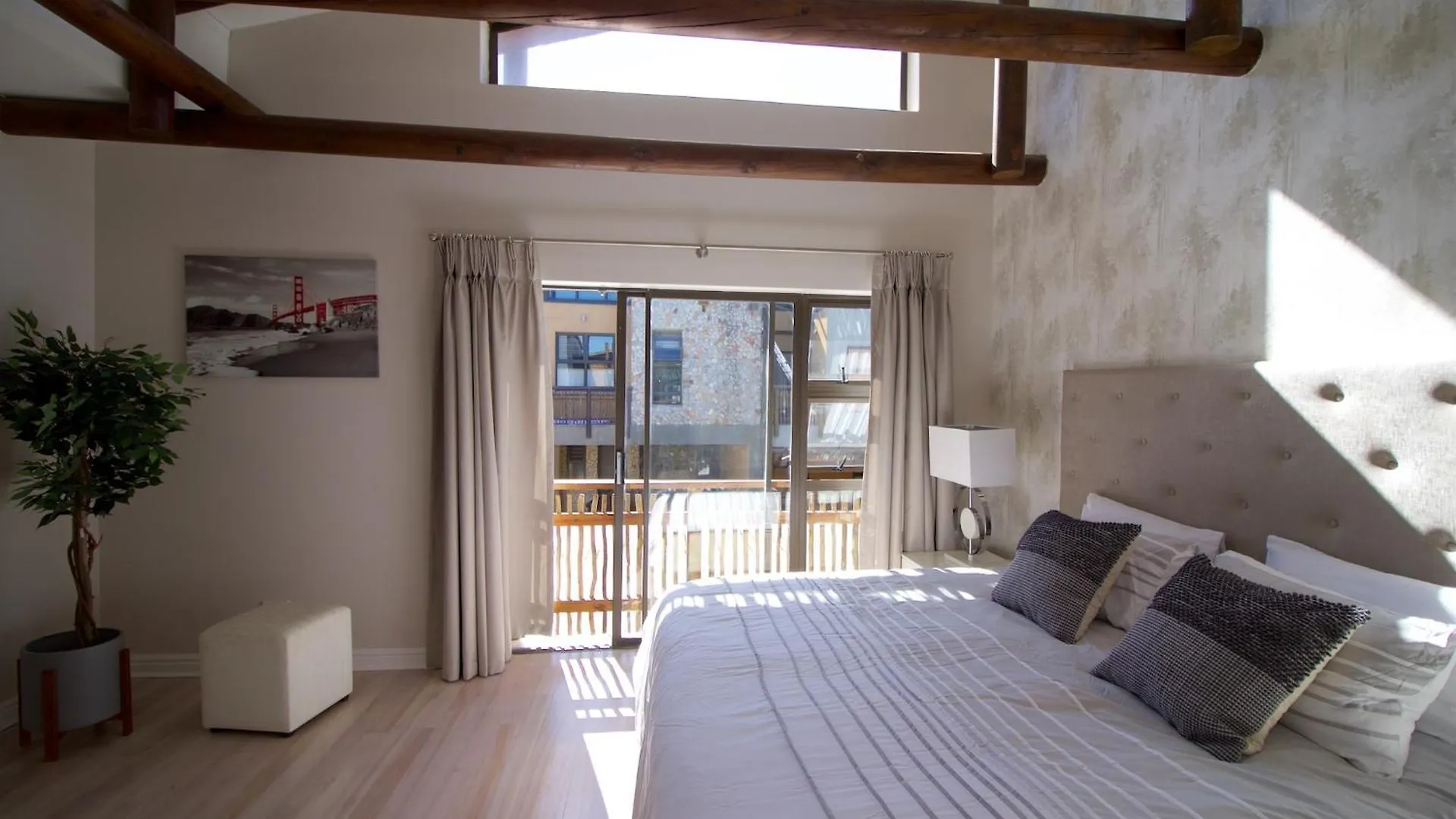 Apartment Amadada Leisure Village Humewood Summerstrand Port Elizabeth South Africa